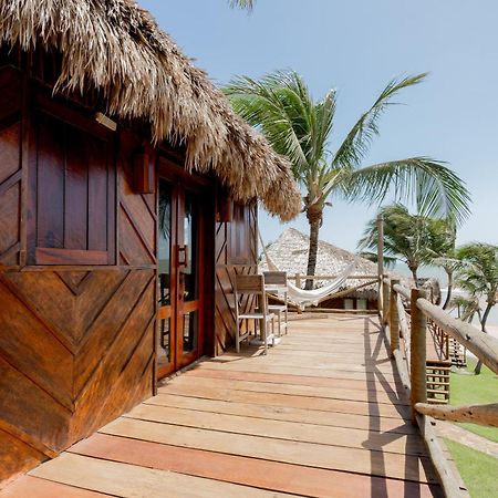 Villa Mango Икараи Екстериор снимка