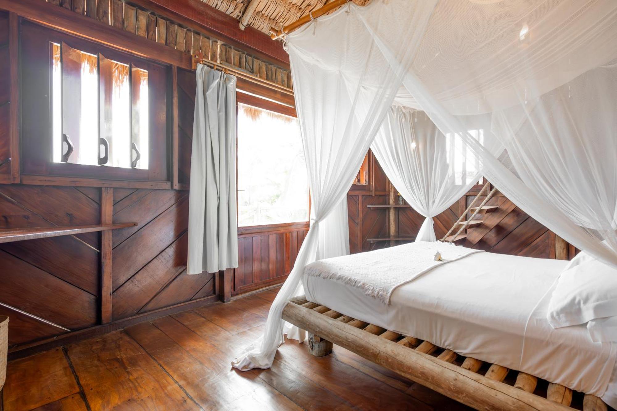 Villa Mango Икараи Екстериор снимка